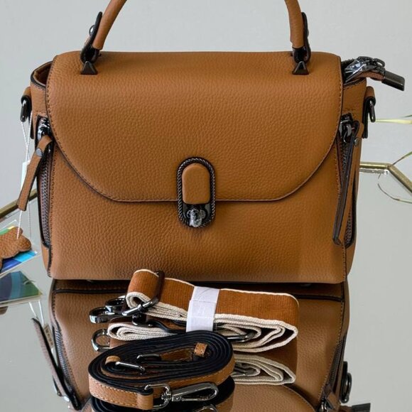 “Eleganza” — Leather Bag for a Modern Look - Picture 9 of 10